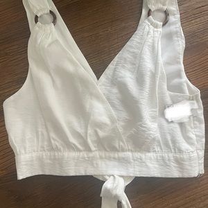 🔴NWT Do+Be white fashion tank with rings